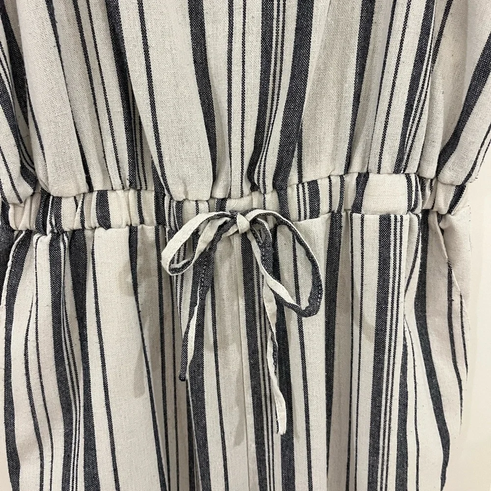 Linen Blend Navy & white jumpsuit - Picture 2 of 3